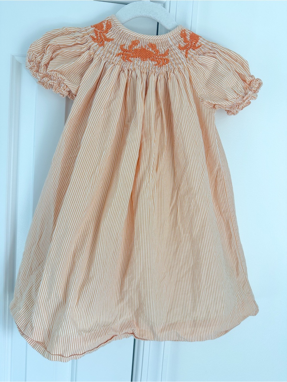 Silly Goose Hand Smocked Dress Crab print 2T EUC